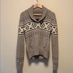 TNA Lambswool sweater